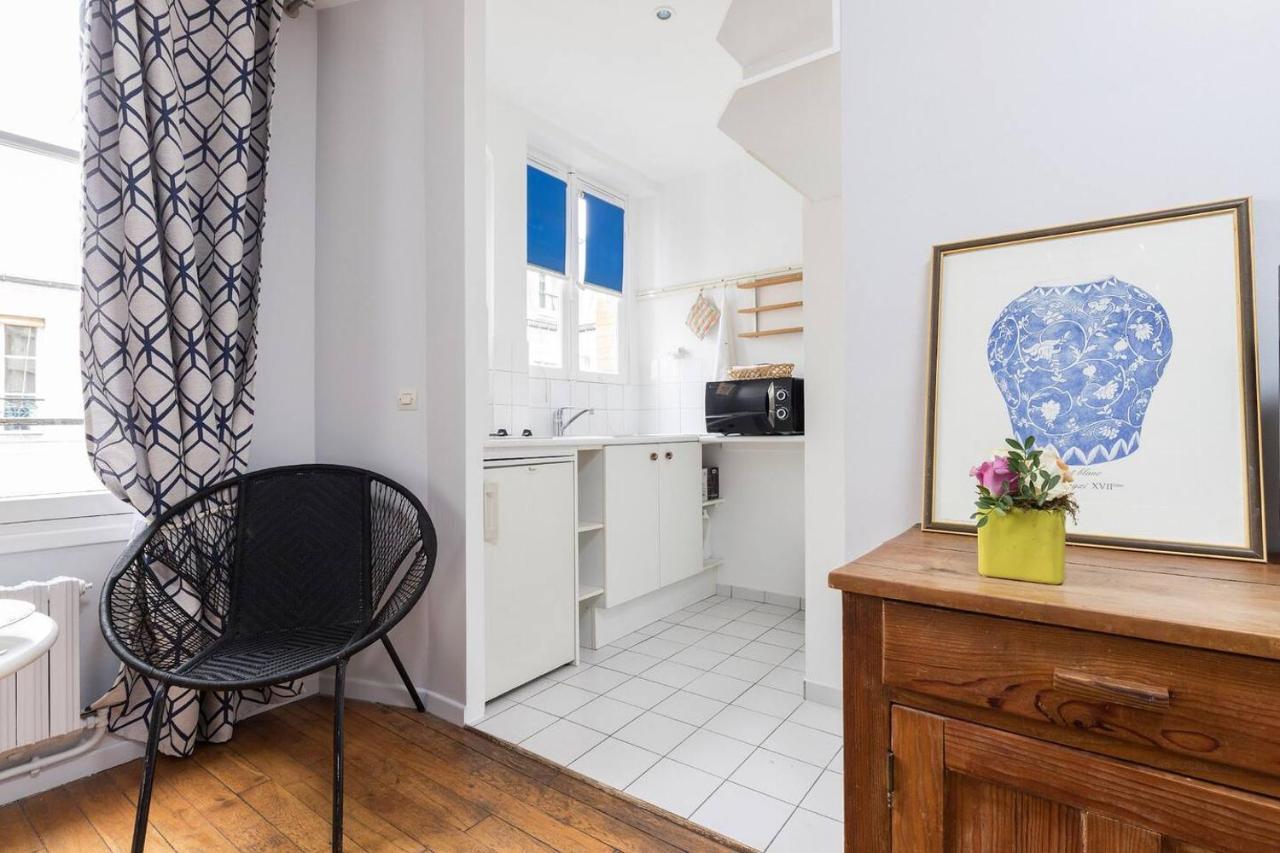 Paris Marais - Place Des Vosges City Apartment Exterior photo